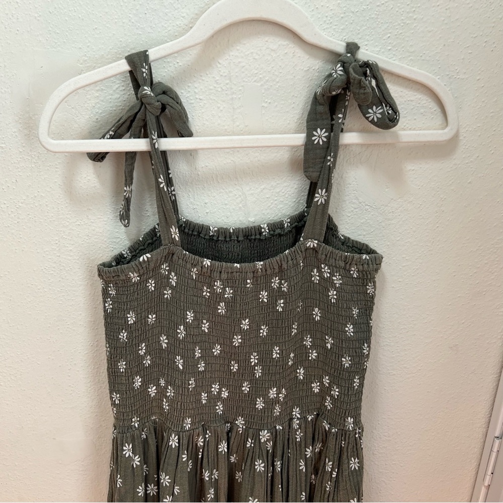 Rylee + Cru smocked dress - Picture 9 of 11
